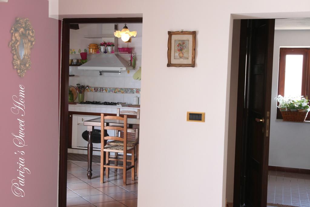 Vacanze Al Mare Patrizia'S Sweet Home Terme Vigliatore Bilik gambar