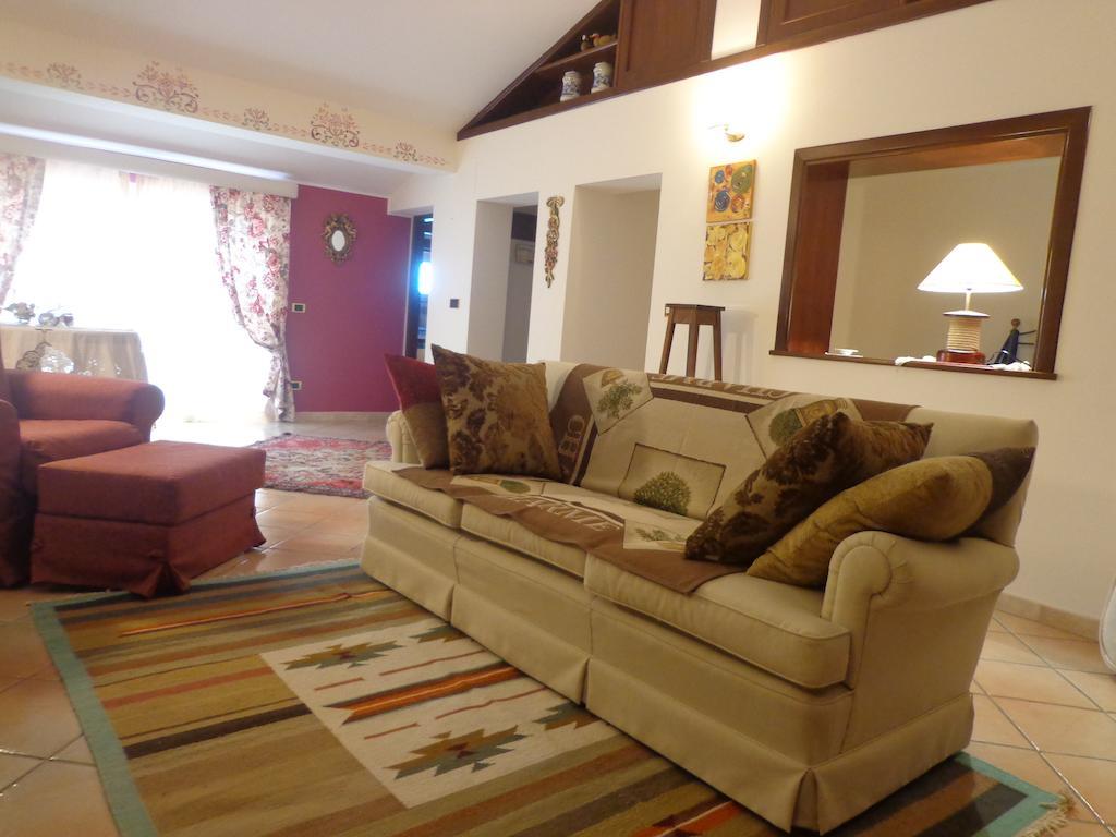 Vacanze Al Mare Patrizia'S Sweet Home Terme Vigliatore Bilik gambar